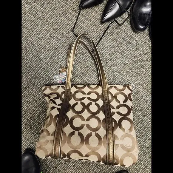 Coach signature bag - Picture 2 of 3